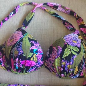 Beautiful Floral Pushup Bikini Top!